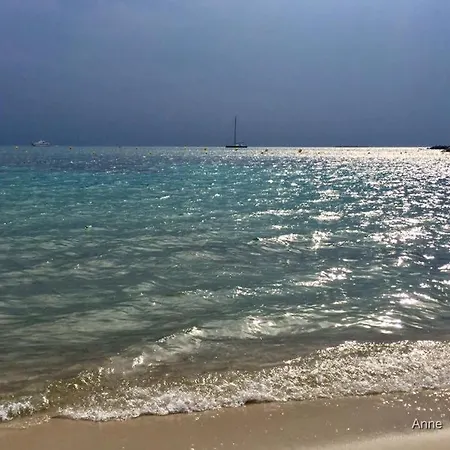 Antibes-juan Les Pins Daire Antibes